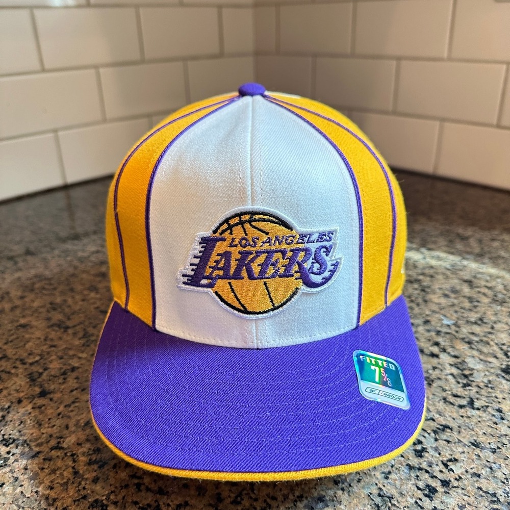 Vtg Los Angeles Lakers Reebok Fitted Hat Cap Men 7 5/8 Purple Gold White Wool
